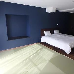  ホステル Renga 代官山